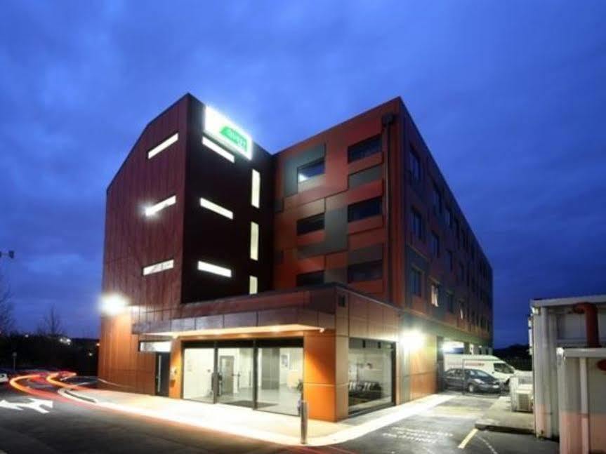 Quest Albany Serviced Apartments Auckland Exterior photo